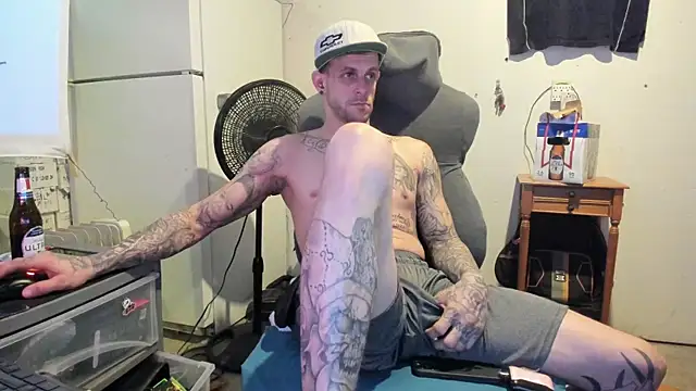 JamesMichael88 online show from 03/17/25, 08:51