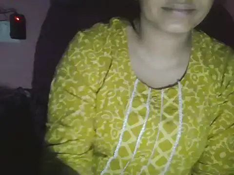 Hot-shanvi online show from 10/27/25, 12:33