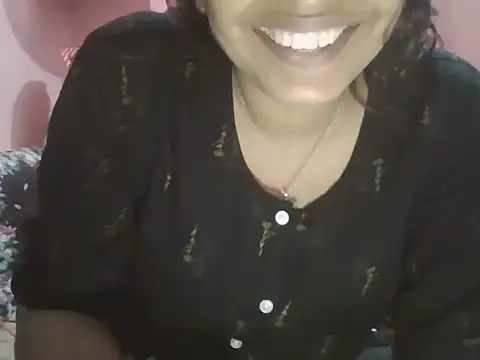 Hot-shanvi online show from 11/24/25, 08:03