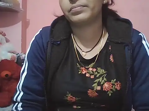 Hot-shanvi online show from 01/06/26, 01:15