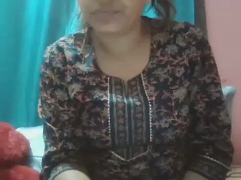 Snapshot of Hot-shanvi chatting on 03/08/25, 10:02 Hot-shanvi online show from 03/08/25, 10:02
