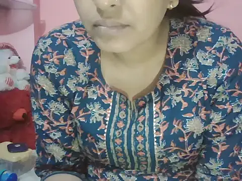 Hot-shanvi online show from 11/10/25, 02:05