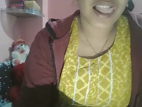 Hot-shanvi online show from 12/19/25, 01:24