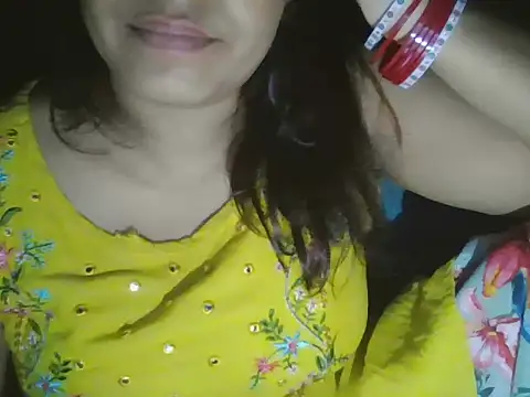 Snapshot of Hot-shanvi chatting on 09/27/25, 03:18 Hot-shanvi online show from 09/27/25, 03:18