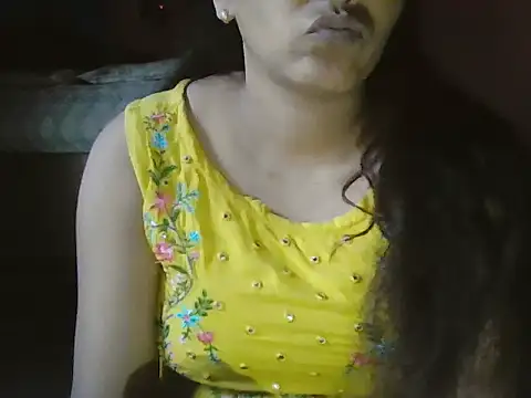 Snapshot of Hot-shanvi chatting on 09/12/25, 06:46 Hot-shanvi online show from 09/12/25, 06:46