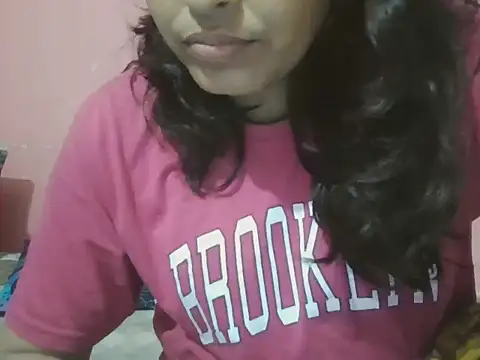 Snapshot of Hot-shanvi chatting on 09/24/25, 02:29 Hot-shanvi online show from 09/24/25, 02:29