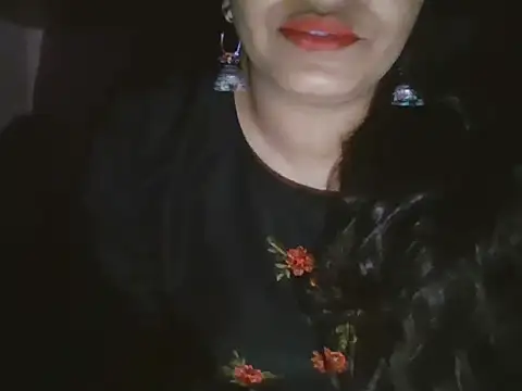 Snapshot of Hot-shanvi chatting on 04/22/26, 09:10 Hot-shanvi online show from 04/22/26, 09:10