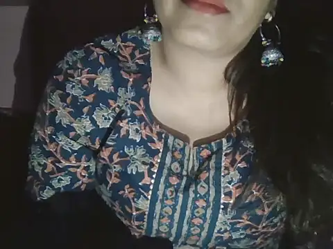 Hot-shanvi online show from 04/10/26, 05:09