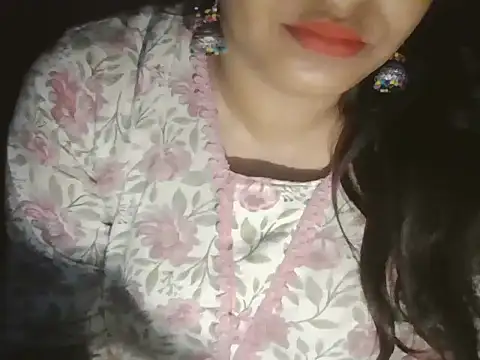 Snapshot of Hot-shanvi chatting on 04/25/26, 12:02 Hot-shanvi online show from 04/25/26, 12:02