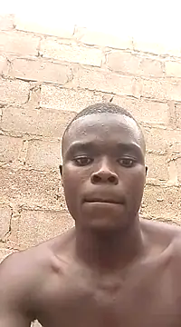 Snapshot of vhakhadzi chatting on 01/12/25, 10:45 vhakhadzi online show from 01/12/25, 10:45