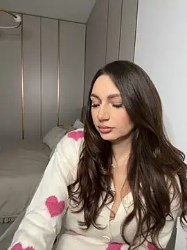 claraxjoyy online show from 11/21/25, 05:28