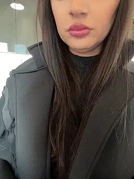 claraxjoyy online show from 03/21/25, 08:17