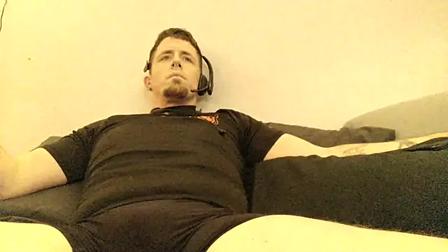 nickatnite1227 online show from 01/24/25, 08:32