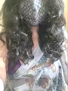 Rathi22 online show from 04/15/26, 01:55