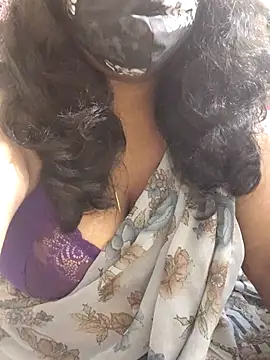 Rathi22 online show from 11/29/25, 02:28