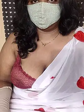 Snapshot of Rathi22 chatting on 06/03/26, 02:01 Rathi22 online show from 06/03/26, 02:01