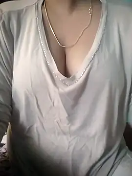 muskan-Sharma online show from 09/11/25, 04:23