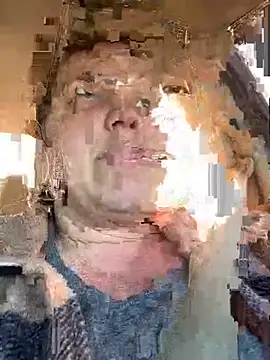 Snapshot of bjayburn chatting on 01/30/25, 02:04 bjayburn online show from 01/30/25, 02:04