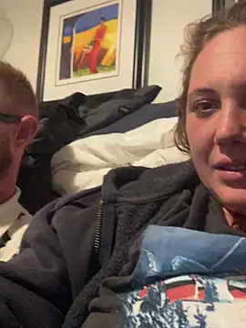 Snapshot of bjayburn chatting on 01/03/25, 08:32 bjayburn online show from 01/03/25, 08:32