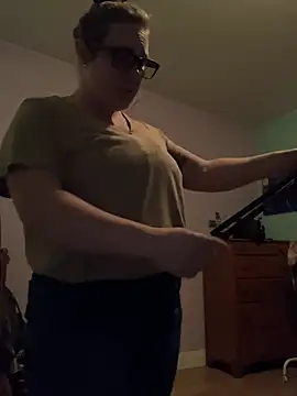 Snapshot of bjayburn chatting on 02/27/25, 02:25 bjayburn online show from 02/27/25, 02:25