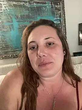 Snapshot of bjayburn chatting on 01/04/25, 03:29 bjayburn online show from 01/04/25, 03:29