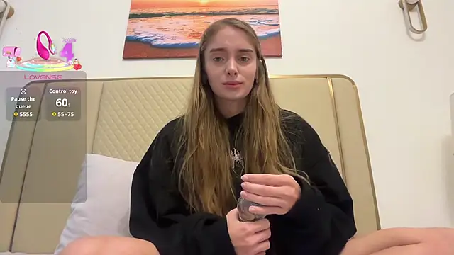 BabyMelie online show from 02/05/26, 04:03