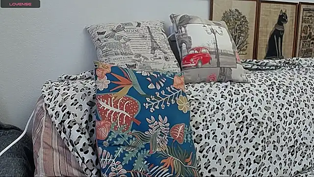 SquirtyEleanor online show from 11/26/25, 09:20