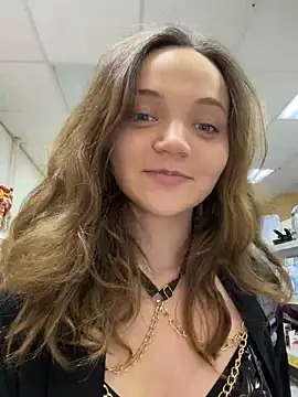 TheYourL online show from 04/08/26, 09:38