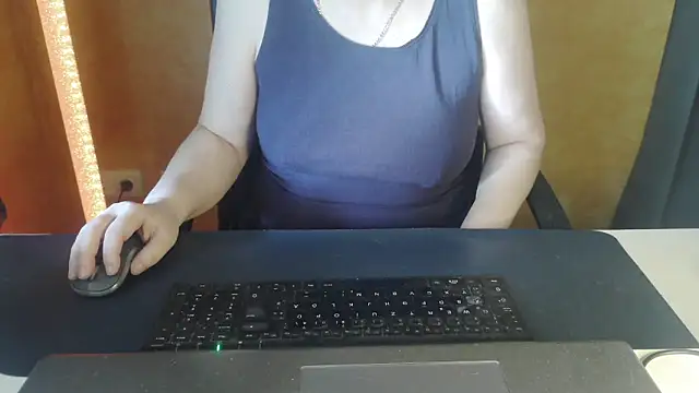 Sweet Phoenix online show from 05/17/26, 06:24