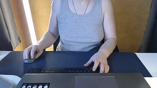 Sweet Phoenix online show from 03/08/26, 07:44