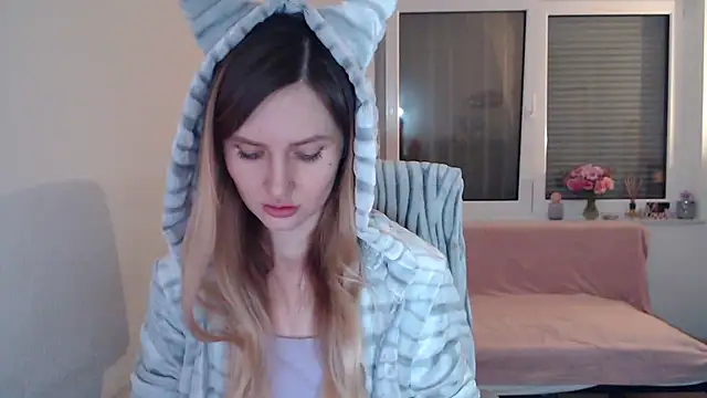 Snapshot of florianikaa chatting on 01/28/25, 11:28 florianikaa online show from 01/28/25, 11:28