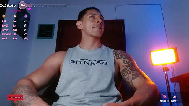 Snapshot of Joylopez_fit chatting on 10/06/25, 01:12 Joylopez fit online show from 10/06/25, 01:12