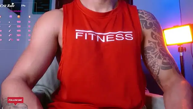 Snapshot of Joylopez_fit chatting on 09/26/25, 01:18 Joylopez fit online show from 09/26/25, 01:18