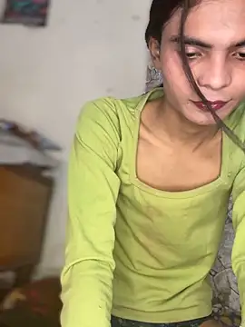 Snapshot of Enna_Zarza_ chatting on 04/11/26, 06:21 Enna Zarza online show from 04/11/26, 06:21