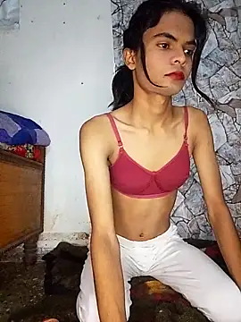 Enna Zarza  online show from 11/13/25, 07:23