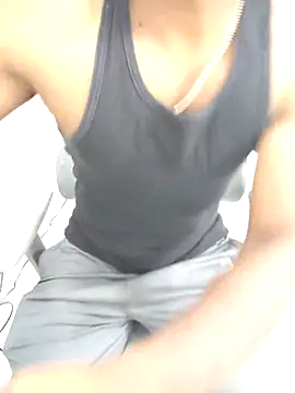 hot boy dic online show from 11/23/25, 12:48