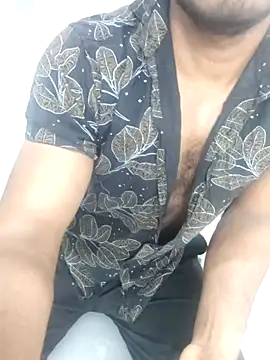 hot boy dic online show from 02/19/26, 04:04