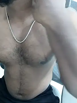 hot boy dic online show from 11/26/25, 09:31