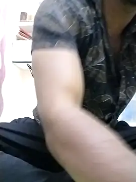 hot boy dic online show from 02/04/26, 05:19