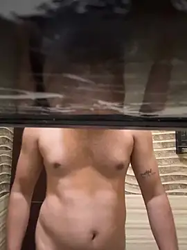 Snapshot of skyisthelimit12 chatting on 03/04/25, 02:49 skyisthelimit12 online show from 03/04/25, 02:49