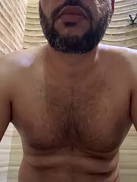 Snapshot of skyisthelimit12 chatting on 10/01/25, 05:34 skyisthelimit12 online show from 10/01/25, 05:34