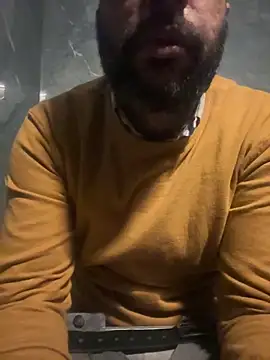 Snapshot of skyisthelimit12 chatting on 01/09/25, 11:14 skyisthelimit12 online show from 01/09/25, 11:14