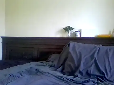 Snapshot of ImhornyVal chatting on 10/08/25, 03:30 ImhornyVal online show from 10/08/25, 03:30