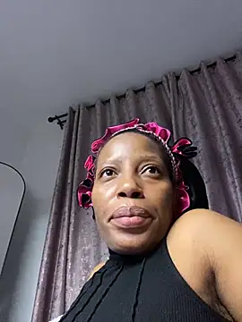 Thando04 online show from 11/19/25, 07:36