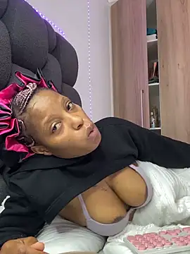 Thando04 online show from 11/16/25, 01:05