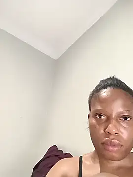 Snapshot of Thando04 chatting on 01/23/25, 11:05 Thando04 online show from 01/23/25, 11:05