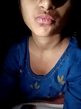 Snapshot of Piya_Ji chatting on 03/08/25, 10:45 Piya Ji online show from 03/08/25, 10:45