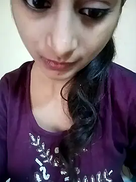 Snapshot of Piya_Ji chatting on 10/18/25, 09:11 Piya Ji online show from 10/18/25, 09:11