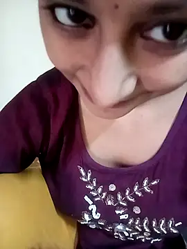 Snapshot of Piya_Ji chatting on 10/12/25, 09:32 Piya Ji online show from 10/12/25, 09:32