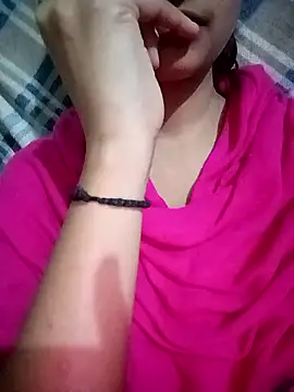 Snapshot of Piya_Ji chatting on 03/08/25, 03:45 Piya Ji online show from 03/08/25, 03:45